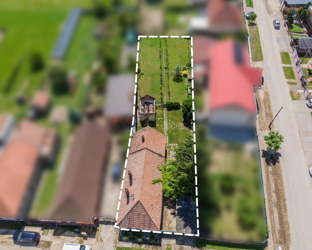 RD s krásnym pozemkom vhodný na kompletnú rekonštrukciu